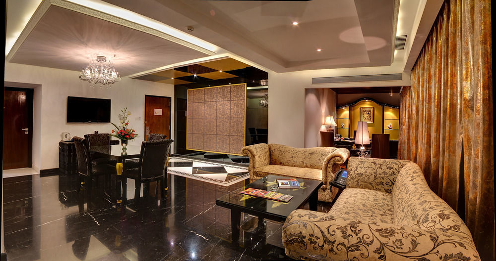 La Marvella, Bengaluru Hotel Luaran gambar