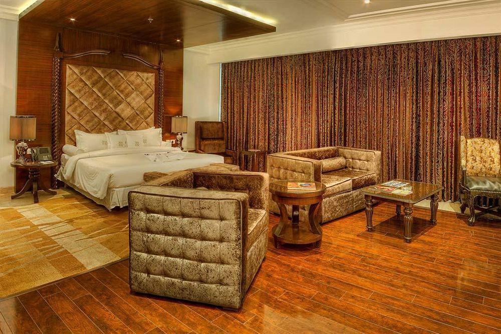 La Marvella, Bengaluru Hotel Luaran gambar